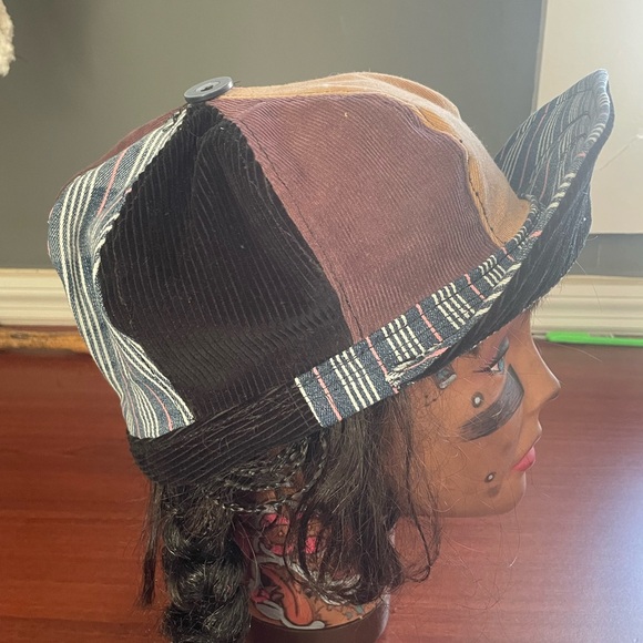 Custom made hat - Picture 4 of 8